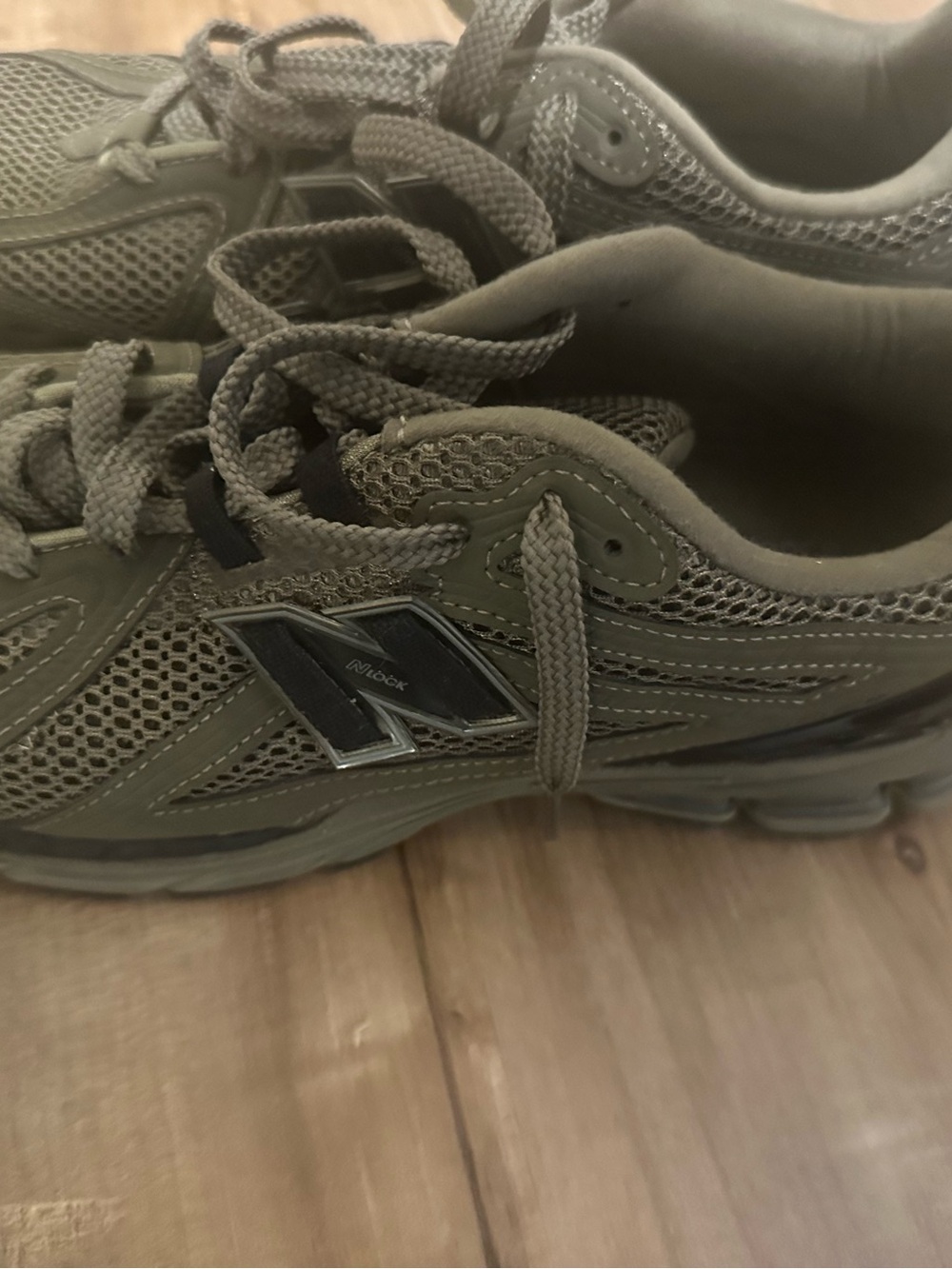 Mens NB Olive Green Active Mesh Sneakers - new balance